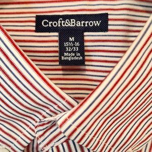 Croft & Barrow button down dress shirt. M 15 1/2-16, 32/33. Red, white & blue.